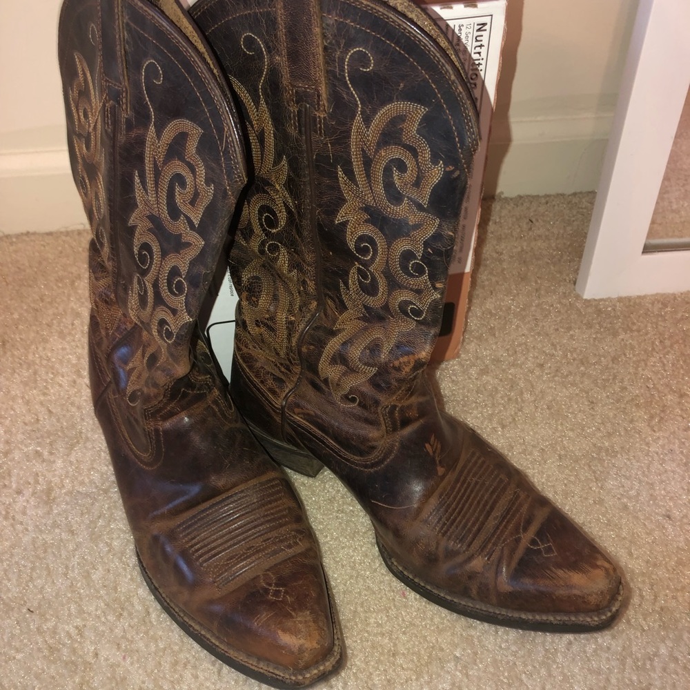 Ariat Cowboy Boots
